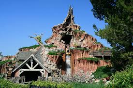 Luxury-Champions-Gate-Villa-Orlando-Disney-Magic-Kingdom-Splash-Mountain